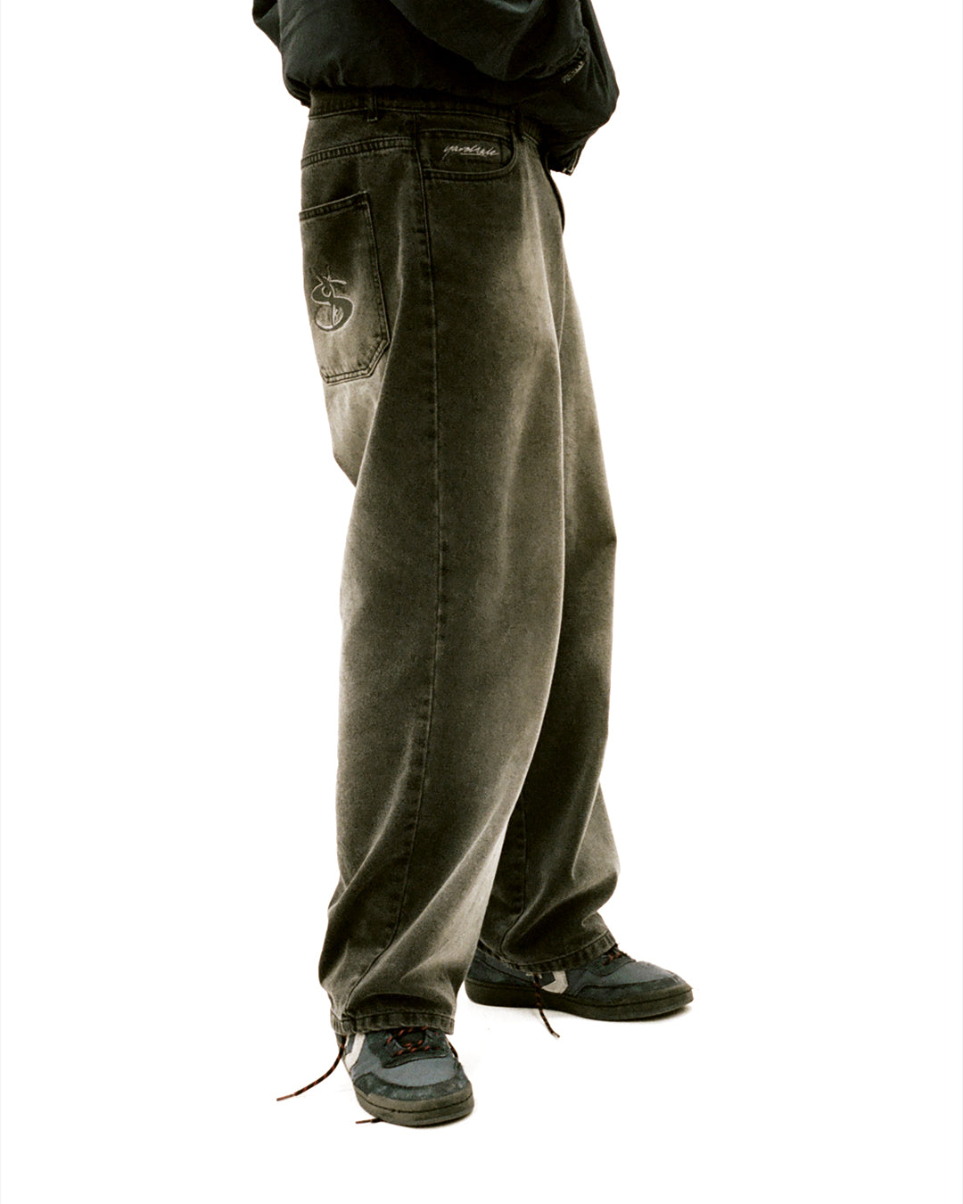 Faded Phantasy Jeans (Grey)