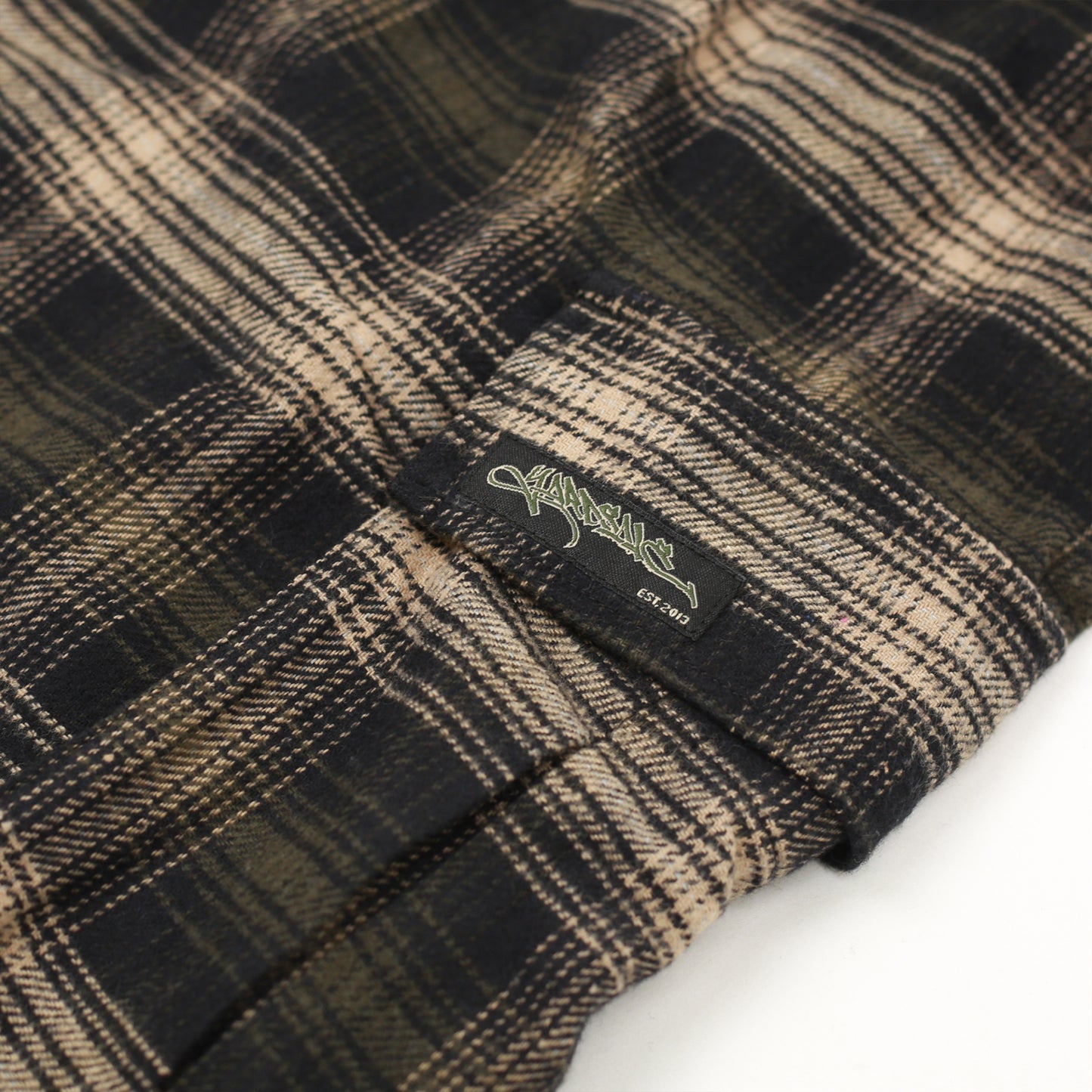 Shoreline Plaid Shorts (Brown)