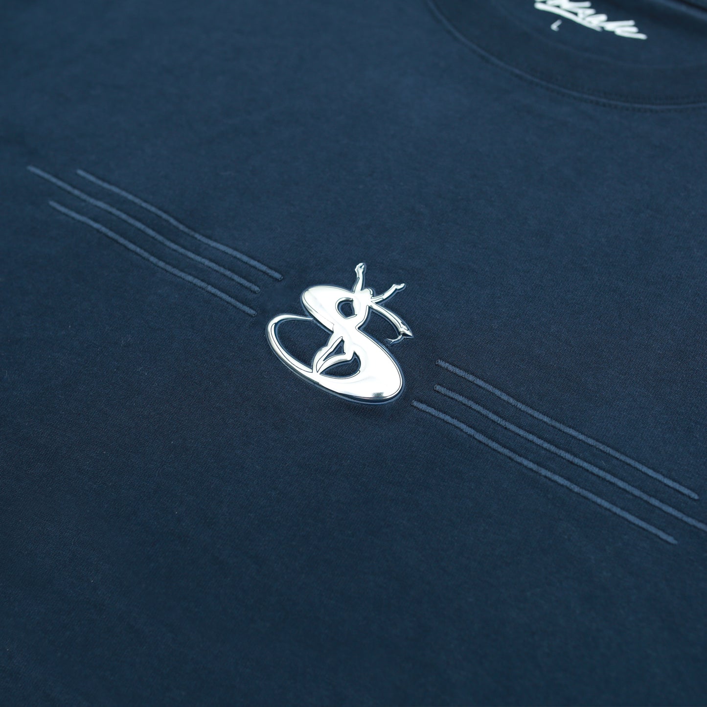 Pearl T-Shirt (Navy)