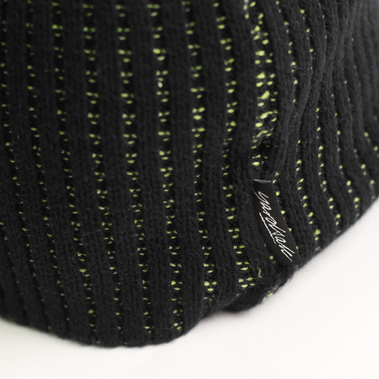 Venom Beanie (Black)