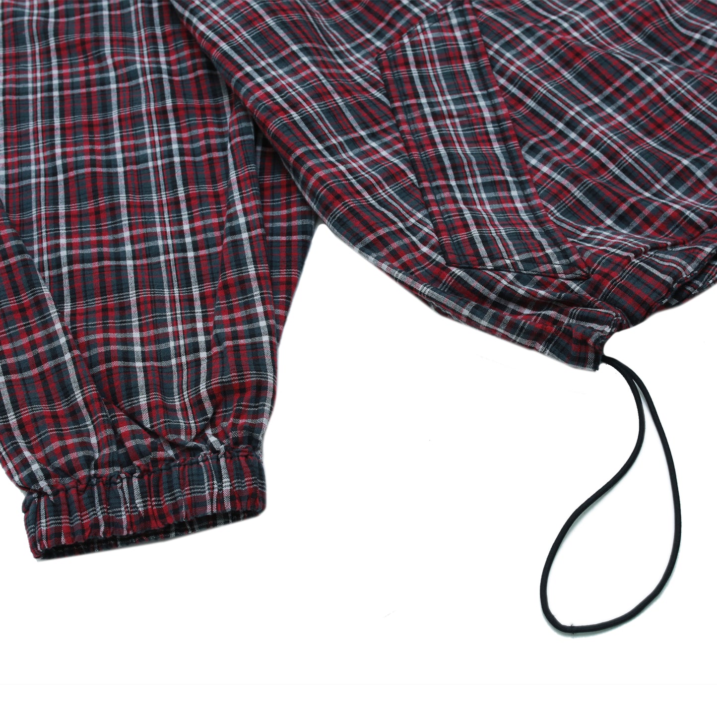 Plaid Pullover (Black/Red)