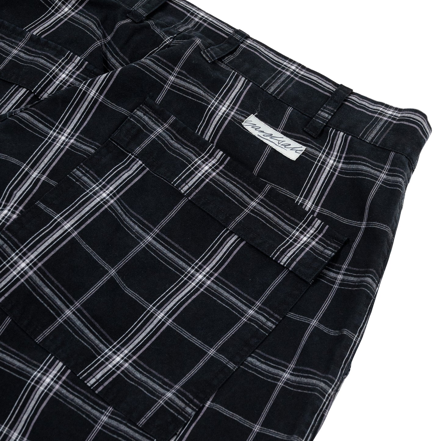 Plaid Cotton Cargo Shorts (Black)