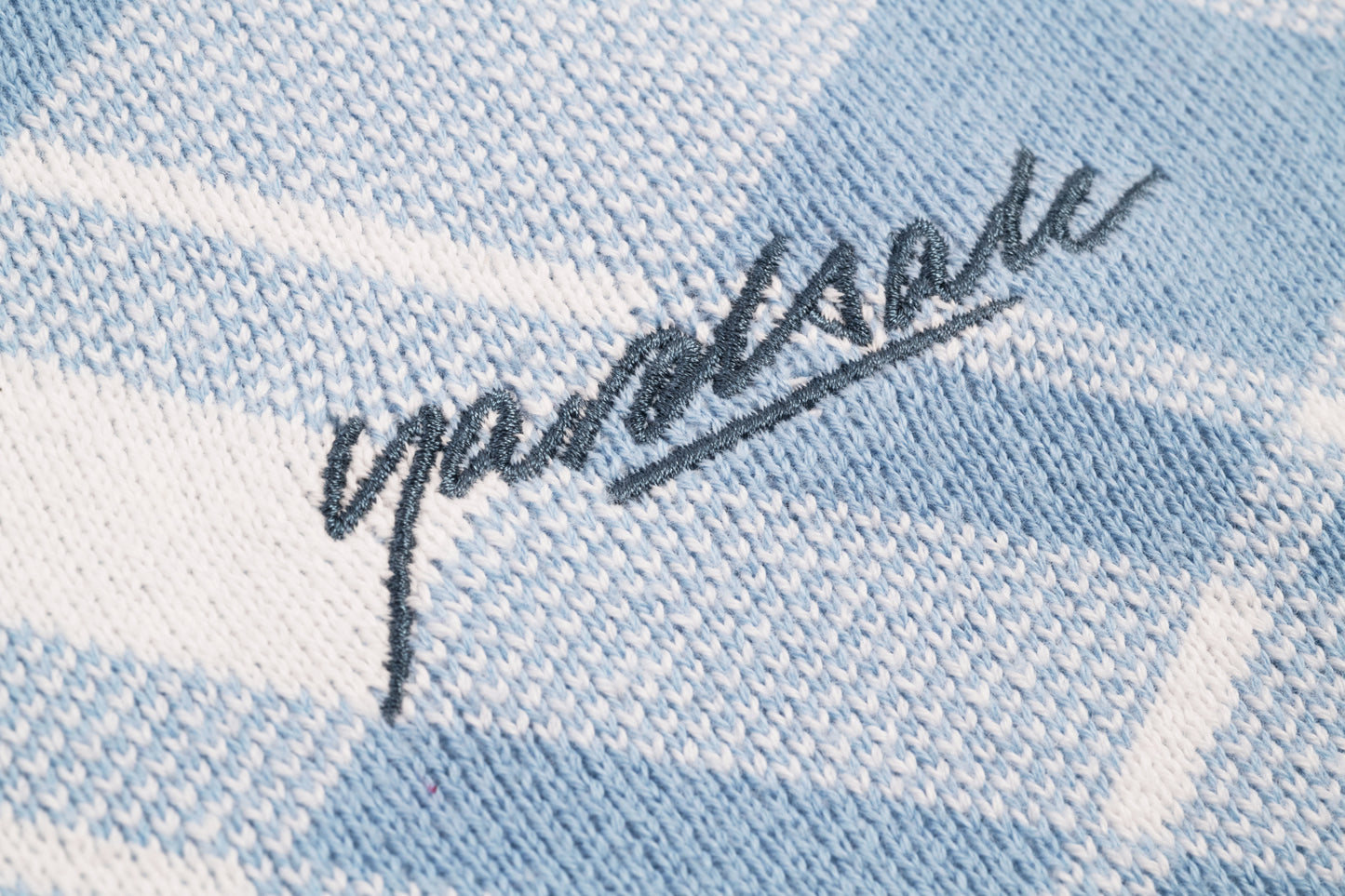 Plaid Knit (Sky Blue/White)